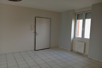 location appartement caussade 82300