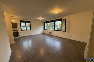 location appartement change 72560