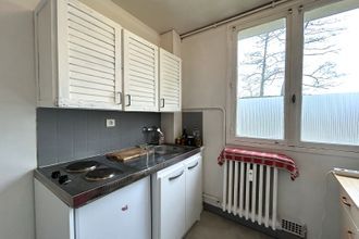 Ma-Cabane - Location Appartement CHARLEVILLE MEZIERES, 25 m²