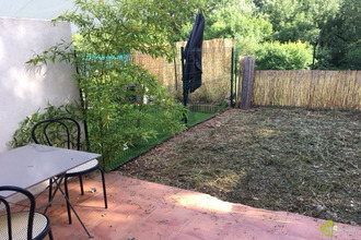 Ma-Cabane - Location Appartement Châteauneuf-le-Rouge, 31 m²