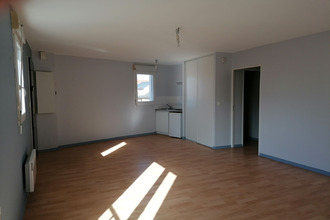 Ma-Cabane - Location Appartement CHAUVIGNY, 53 m²