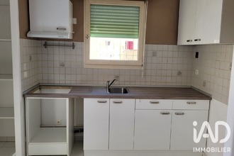 location appartement cheval-blanc 84460