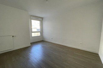 Ma-Cabane - Location Appartement CLICHY, 48 m²