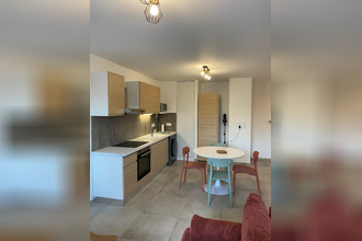 Ma-Cabane - Location Appartement Collonges-sous-Salève, 50 m²