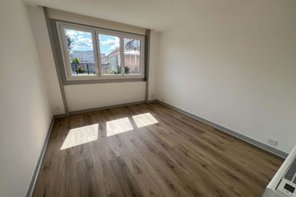 location appartement commentry 03600