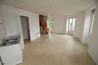 location appartement contigne 49330