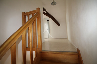 location appartement contigne 49330