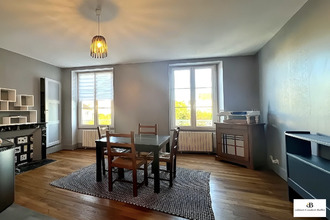 Ma-Cabane - Location Appartement Cosne-Cours-sur-Loire, 89 m²