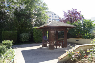 Ma-Cabane - Location Appartement Courbevoie, 49 m²