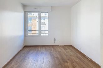 Ma-Cabane - Location Appartement COURBEVOIE, 113 m²