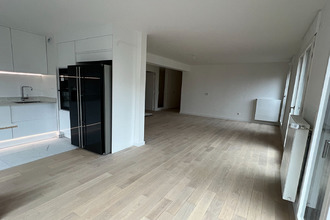 Ma-Cabane - Location Appartement COURBEVOIE, 94 m²