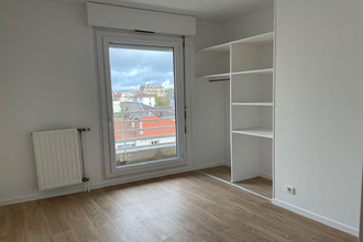 Ma-Cabane - Location Appartement COURBEVOIE, 112 m²