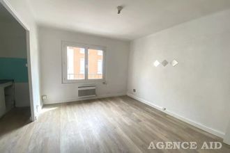 Ma-Cabane - Location Appartement Cuges-les-Pins, 28 m²