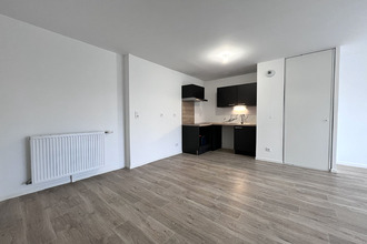 Ma-Cabane - Location Appartement DOURDAN, 76 m²