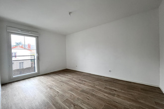 Ma-Cabane - Location Appartement DOURDAN, 76 m²