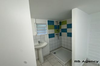 Ma-Cabane - Location Appartement ducos, 33 m²