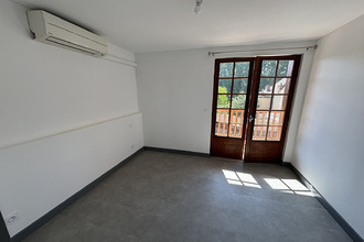 location appartement espalion 12500