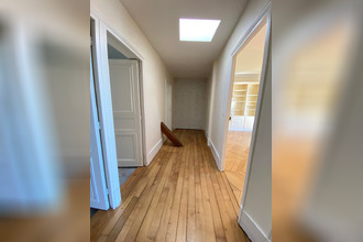 Ma-Cabane - Location Appartement FONTAINEBLEAU, 105 m²