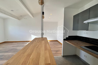 location appartement fourques 30300