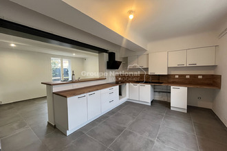 location appartement fourques 30300