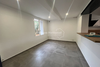 location appartement fourques 30300