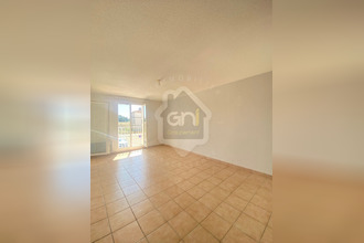location appartement fourques 30300