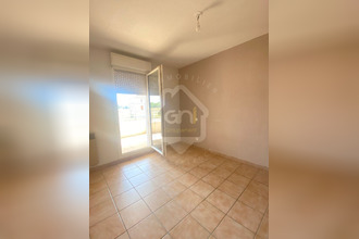location appartement fourques 30300