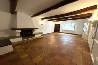 location appartement gareoult 83136