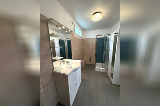 location appartement gareoult 83136