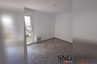 location appartement garons 30128