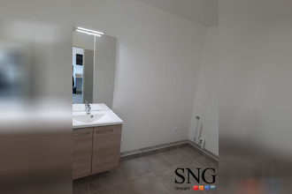 location appartement garons 30128