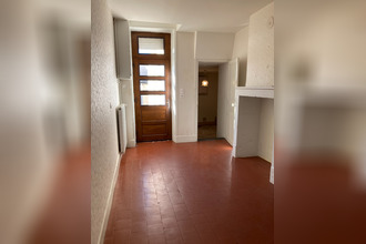 location appartement genelard 71420