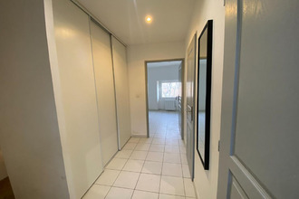 location appartement grans 13450
