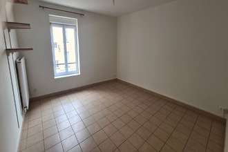 location appartement gray 70100