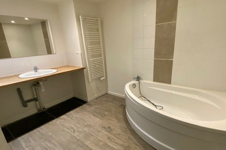 location appartement gray 70100