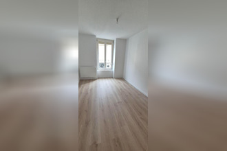location appartement gray 70100