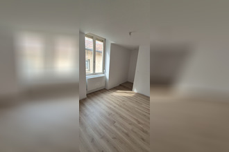 location appartement gray 70100