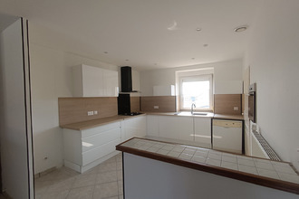 location appartement gray 70100