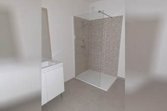 location appartement greasque 13850