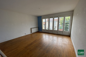 Ma-Cabane - Location Appartement GUILHERAND-GRANGES, 76 m²