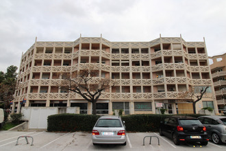 location appartement hyeres 83400