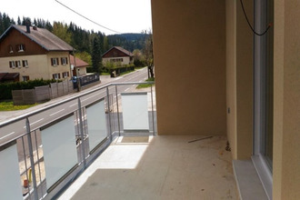 location appartement la-cluse-et-mijoux 25300