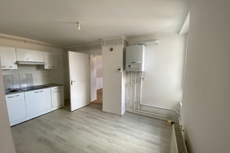 Ma-Cabane - Location Appartement LA LOUPE, 56 m²