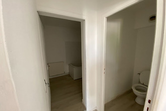 Ma-Cabane - Location Appartement LA LOUPE, 56 m²