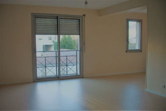 location appartement la-roche-sur-yon 85000