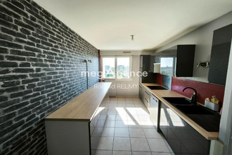 location appartement la-roche-sur-yon 85000