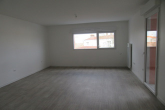 location appartement la-roche-sur-yon 85000