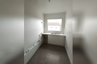 location appartement la-roche-sur-yon 85000