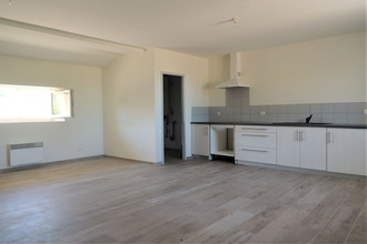 Ma-Cabane - Location Appartement LA ROQUE-D'ANTHERON, 81 m²