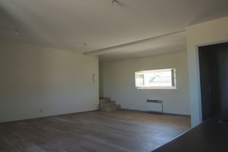 Ma-Cabane - Location Appartement LA ROQUE-D'ANTHERON, 81 m²